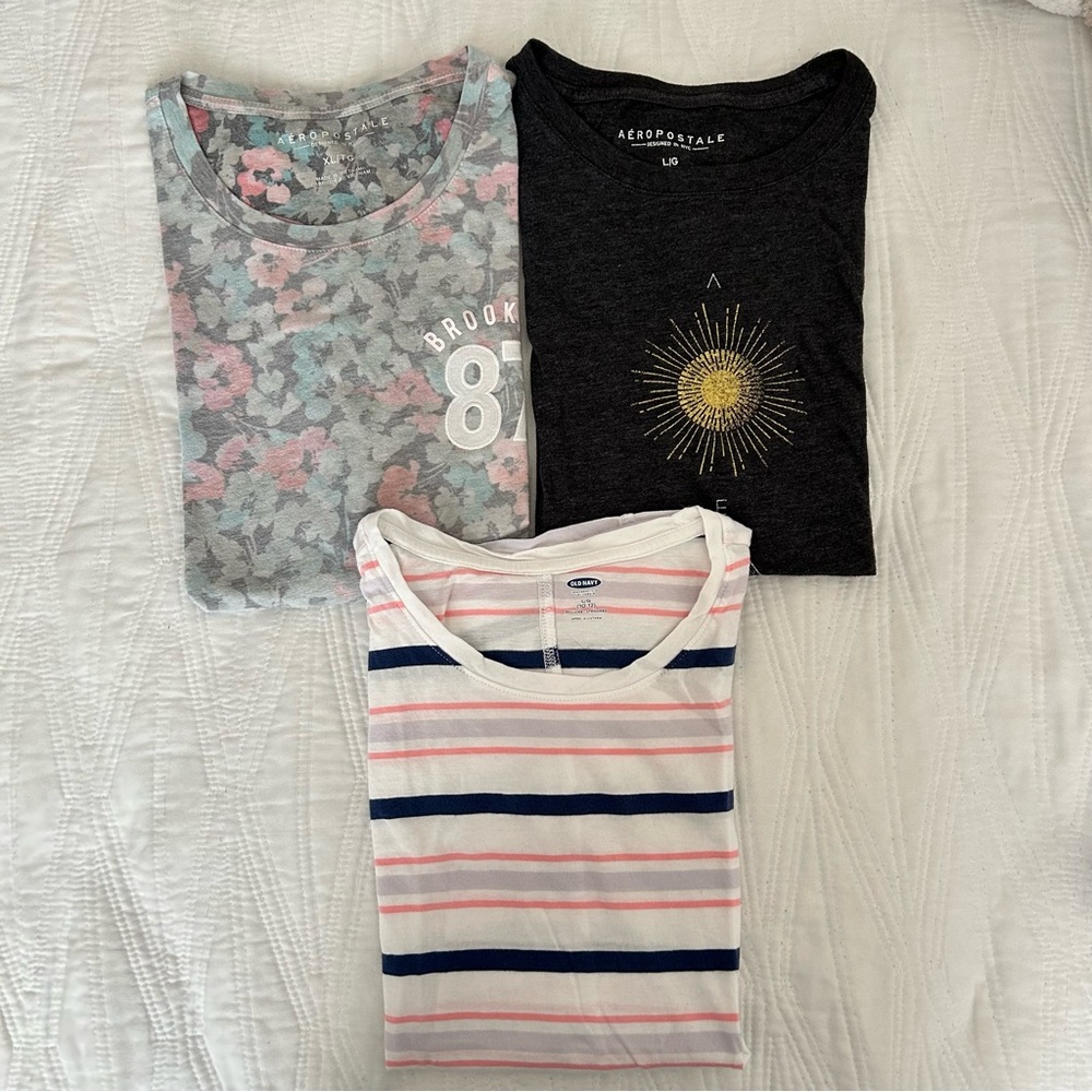 Women’s Graphic Tee Bundle
